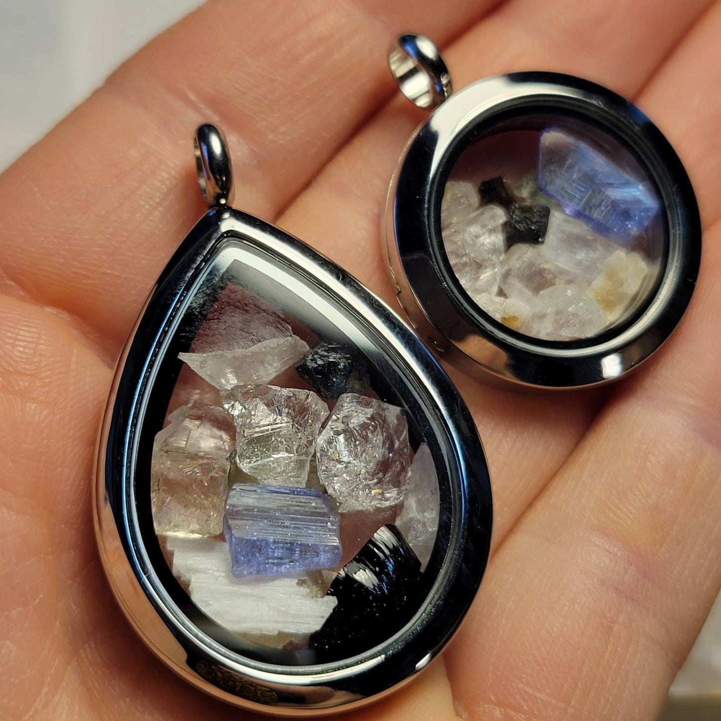Synergy 12 Crystal Pendant