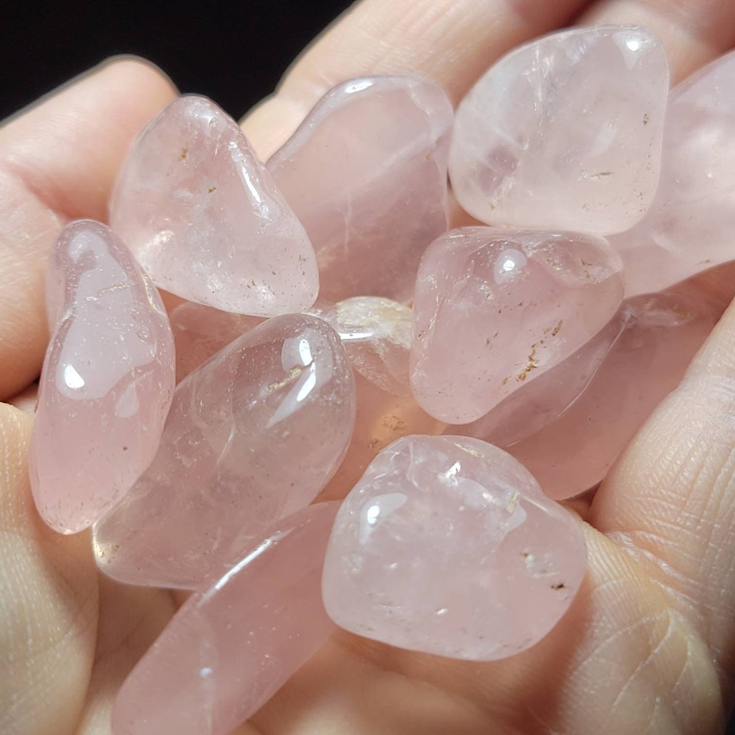 Rose Quartz Tumbled Crystal: Natural Polished Pink Quartz Gemstone