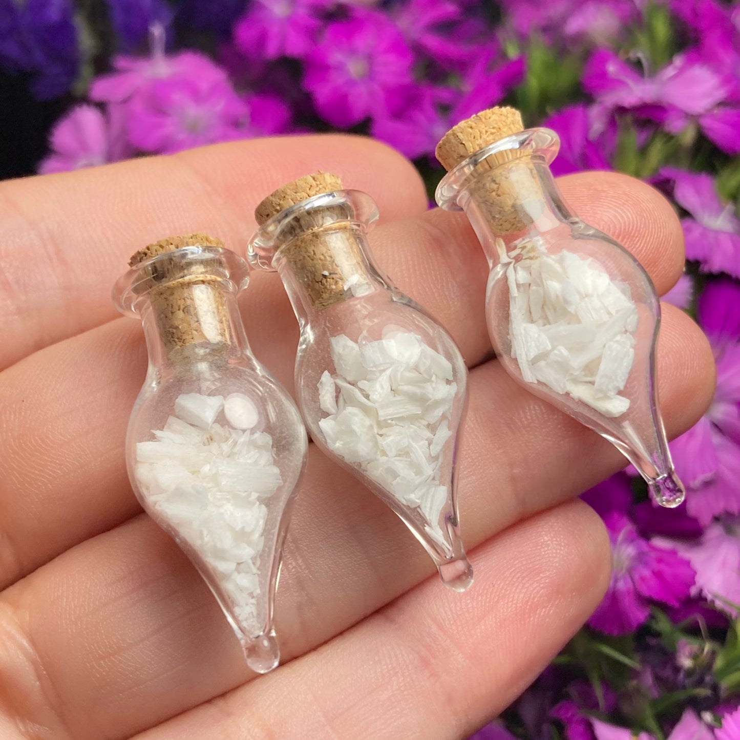 Scolecite Chips