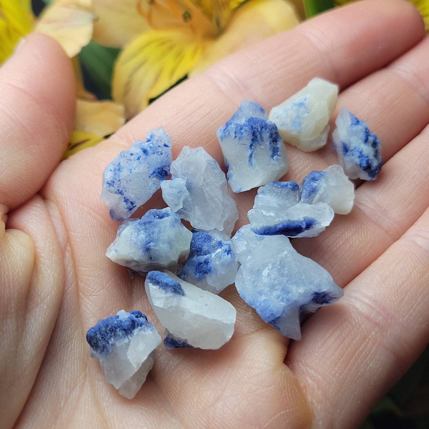 Fibrous Dumortierite Crystal