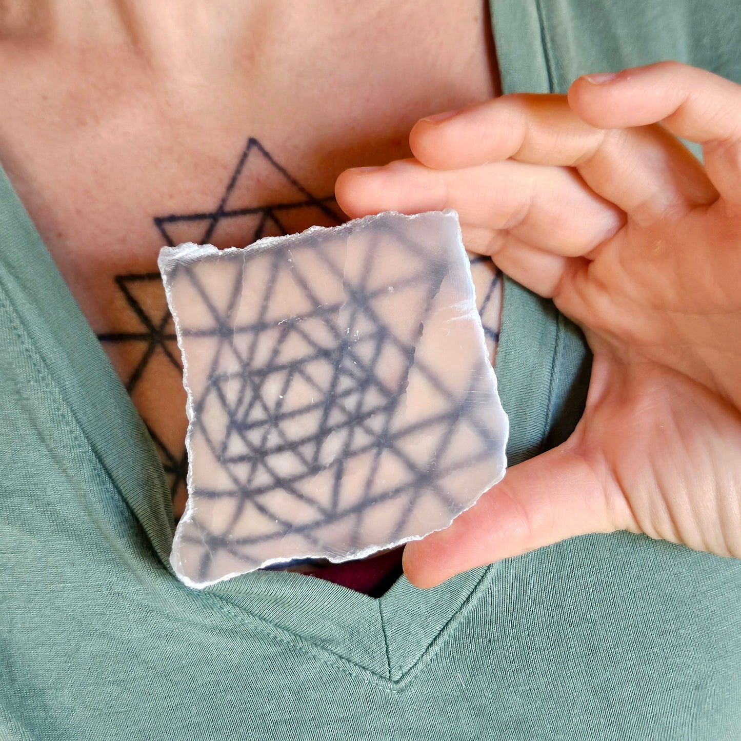 Selenite Charging Plate