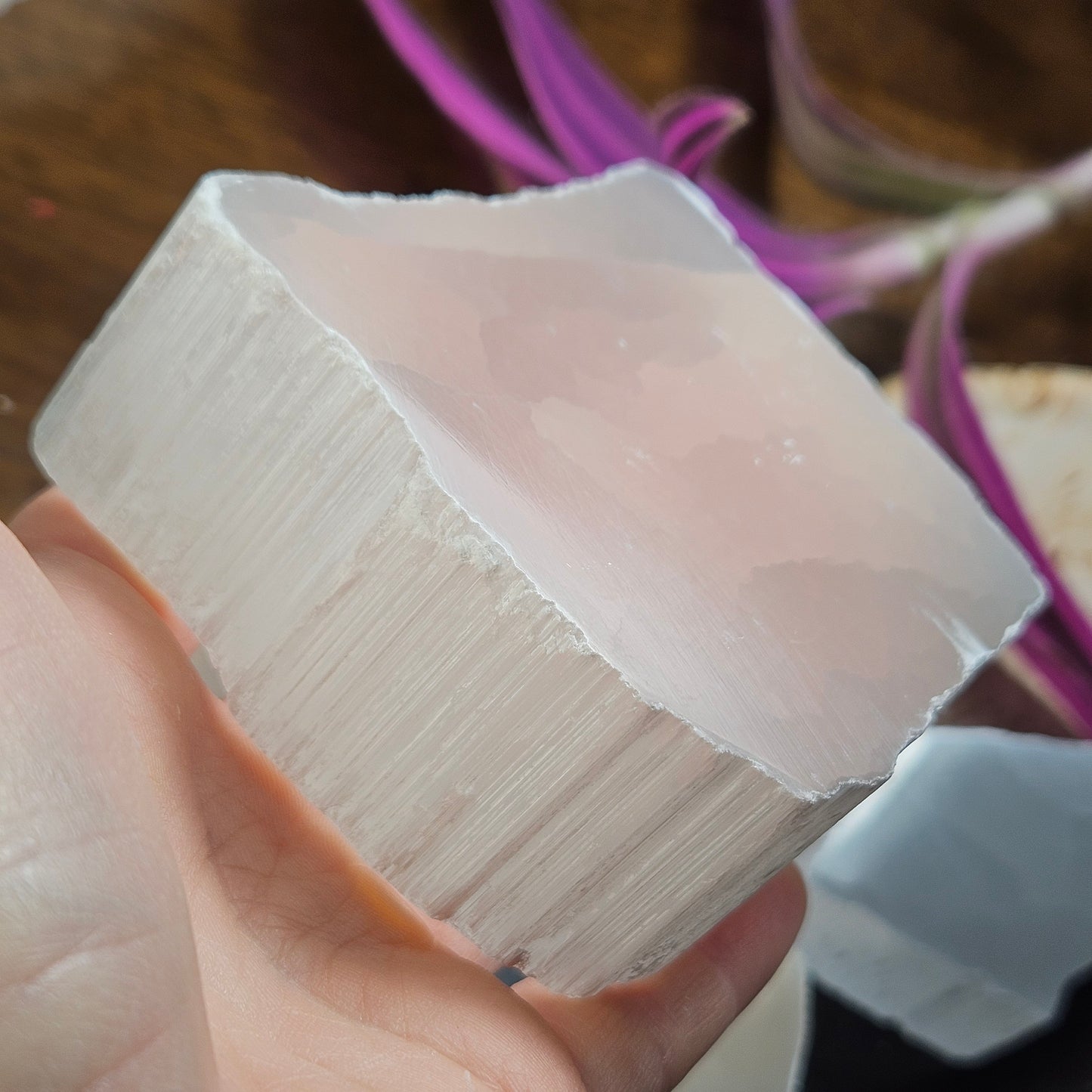 Selenite Charging Plate