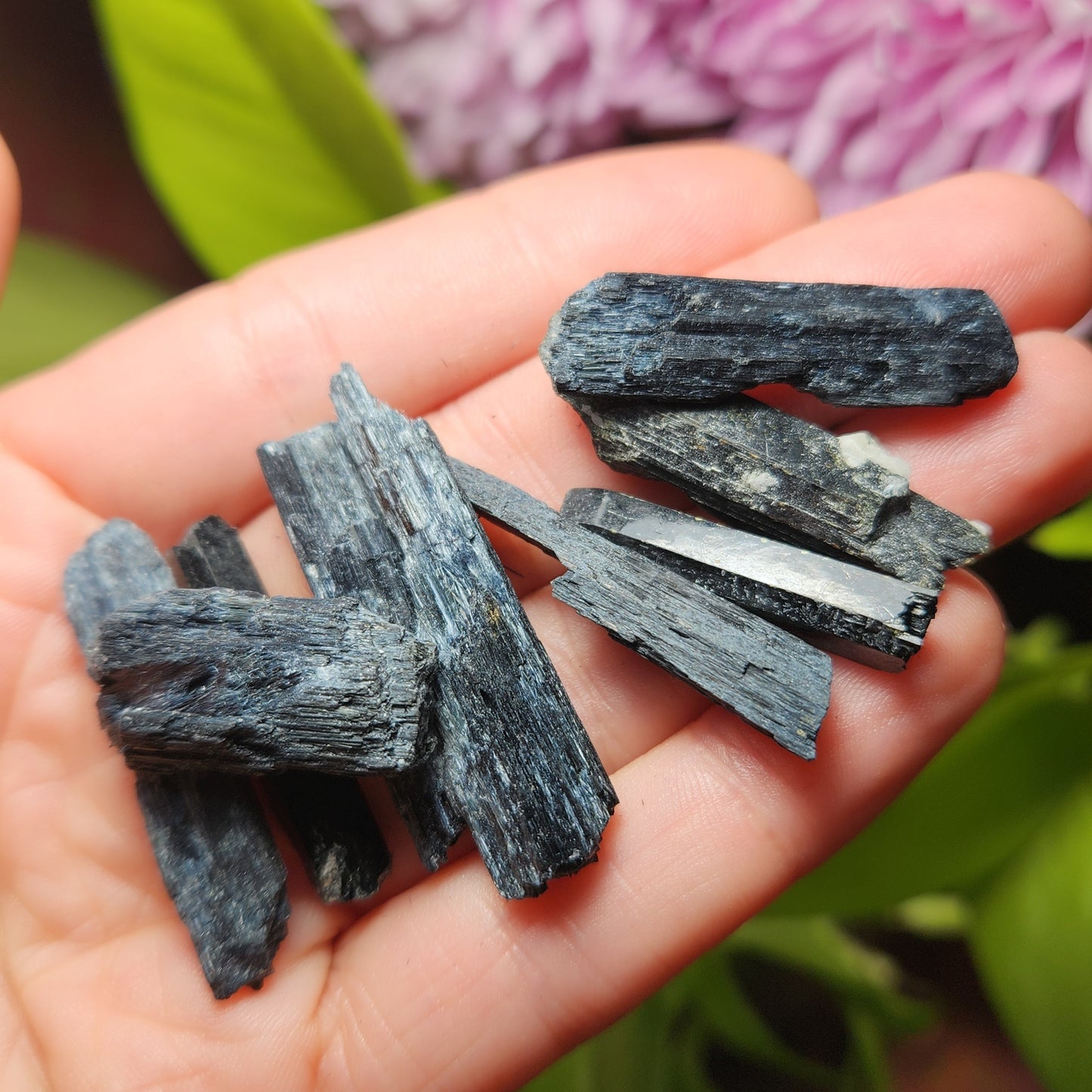 Raw Arfvedsonite Crystal