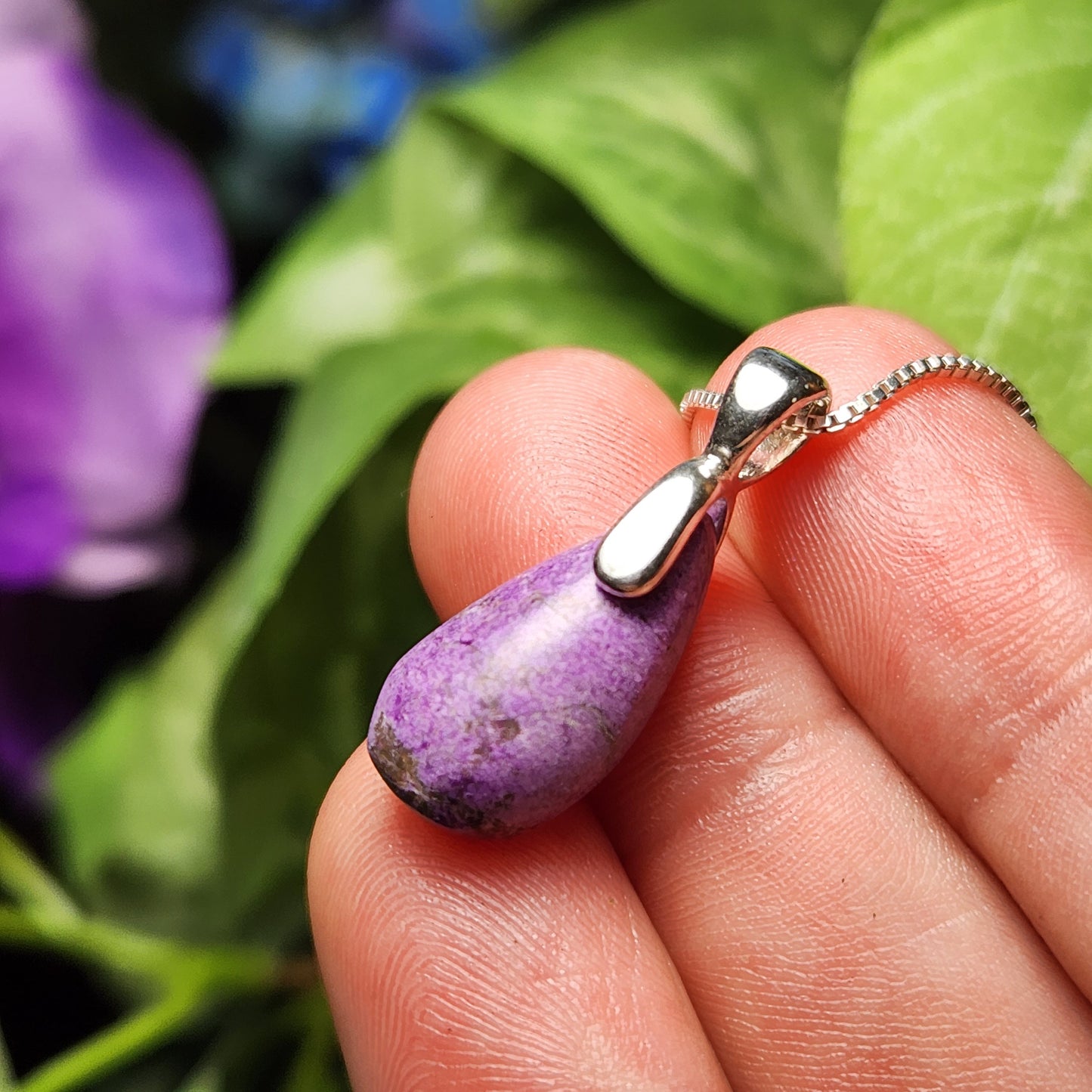Stichtite Pendant