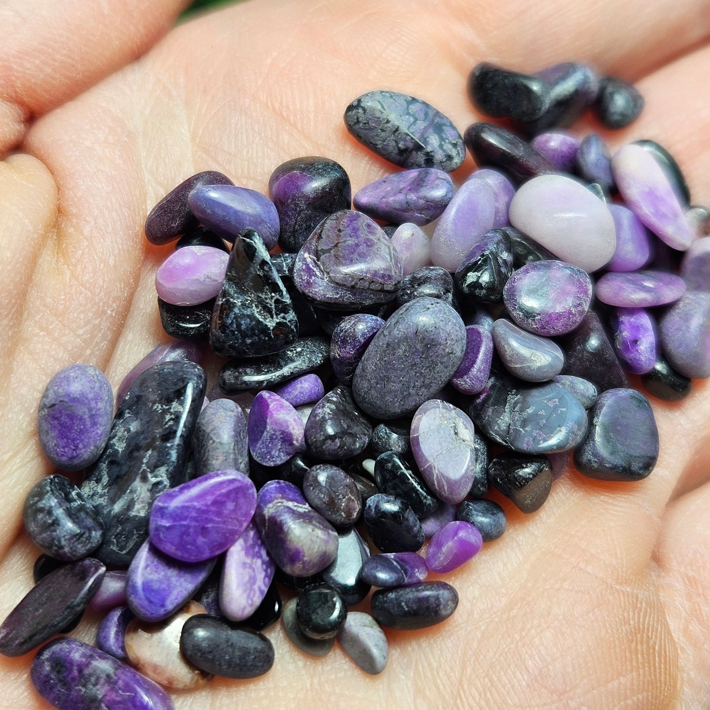 Sugilite Crystal Chips