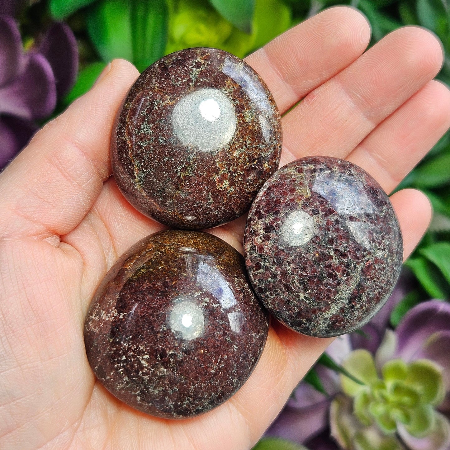 Garnet Palm Stone