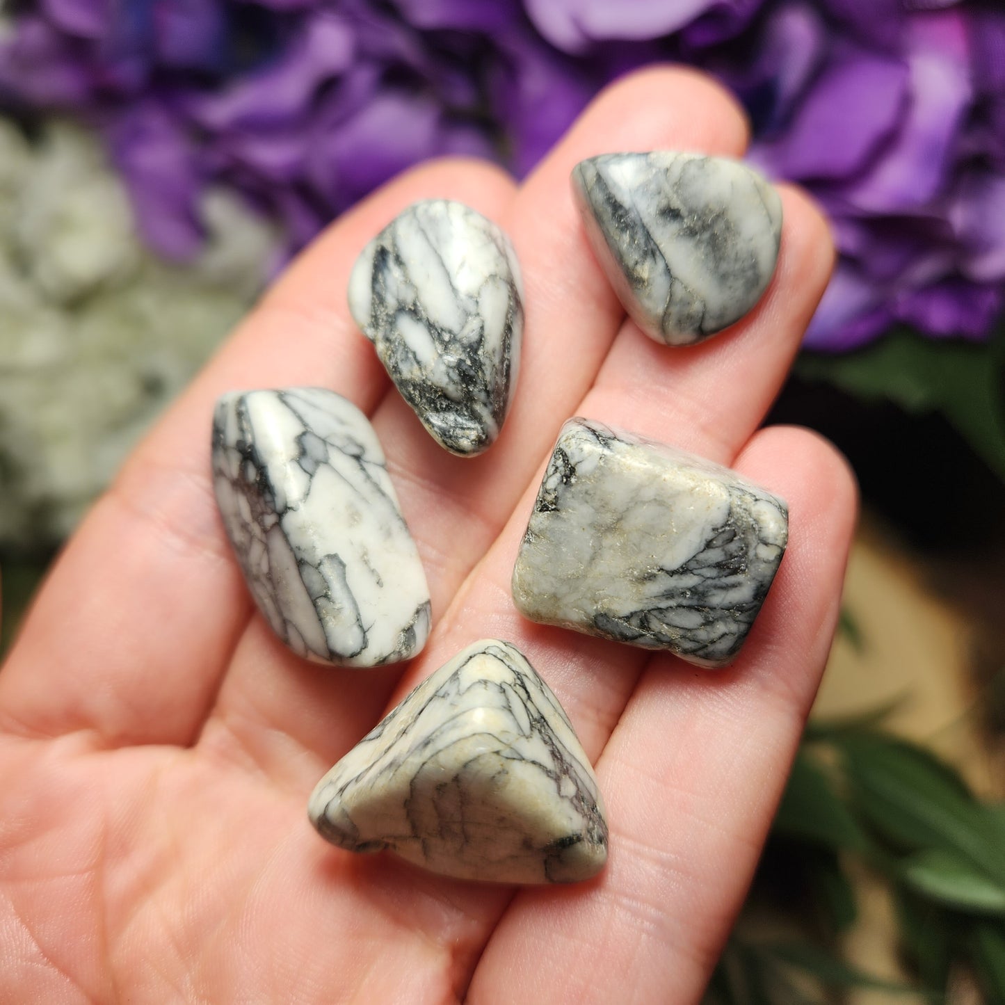 Pinolith Crystal