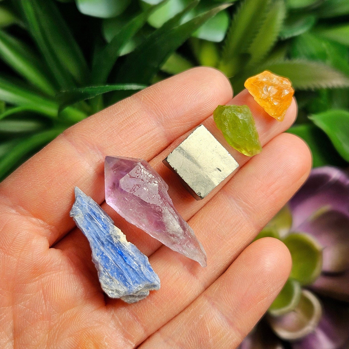 Abundance Crystal Set