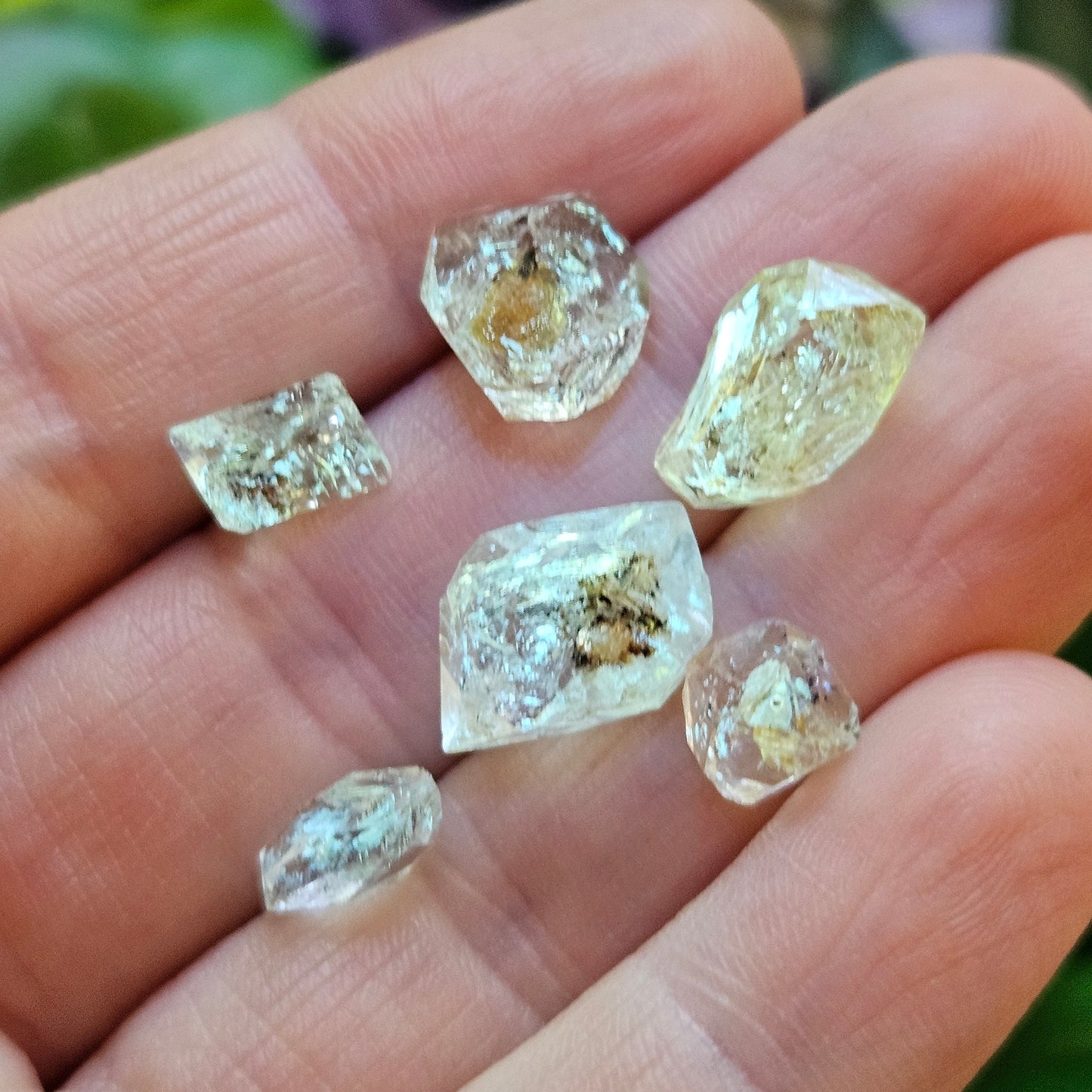 Ultraviolet ENHYDRO Quartz
