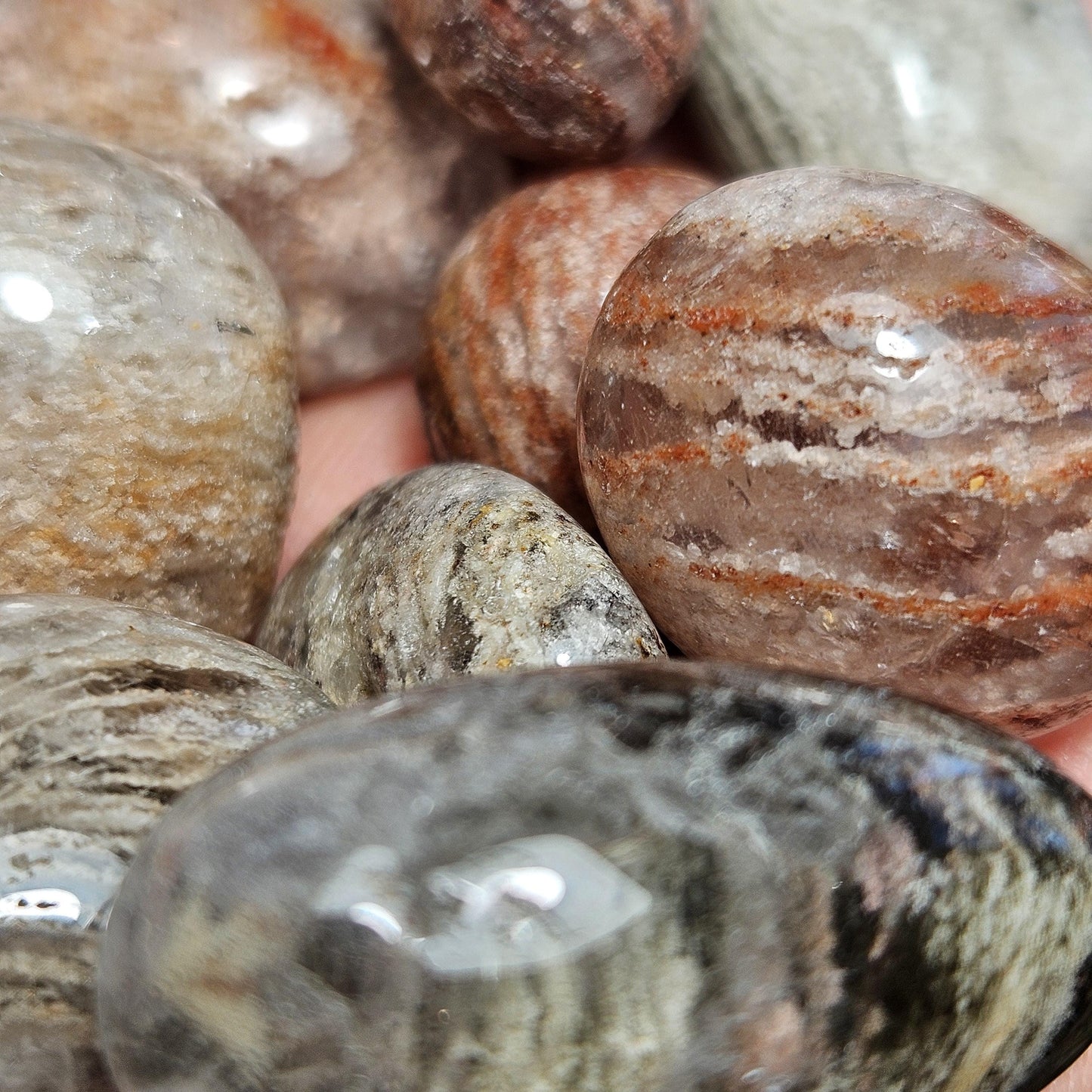 Thousand Layer Lodolite