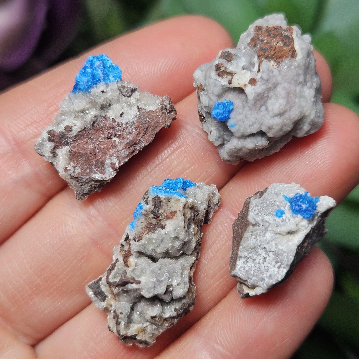 Raw Cavansite