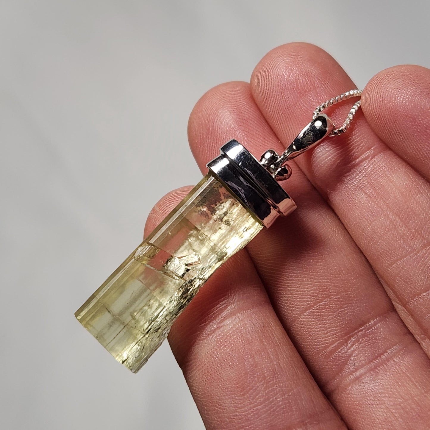 Heliodor Pendant
