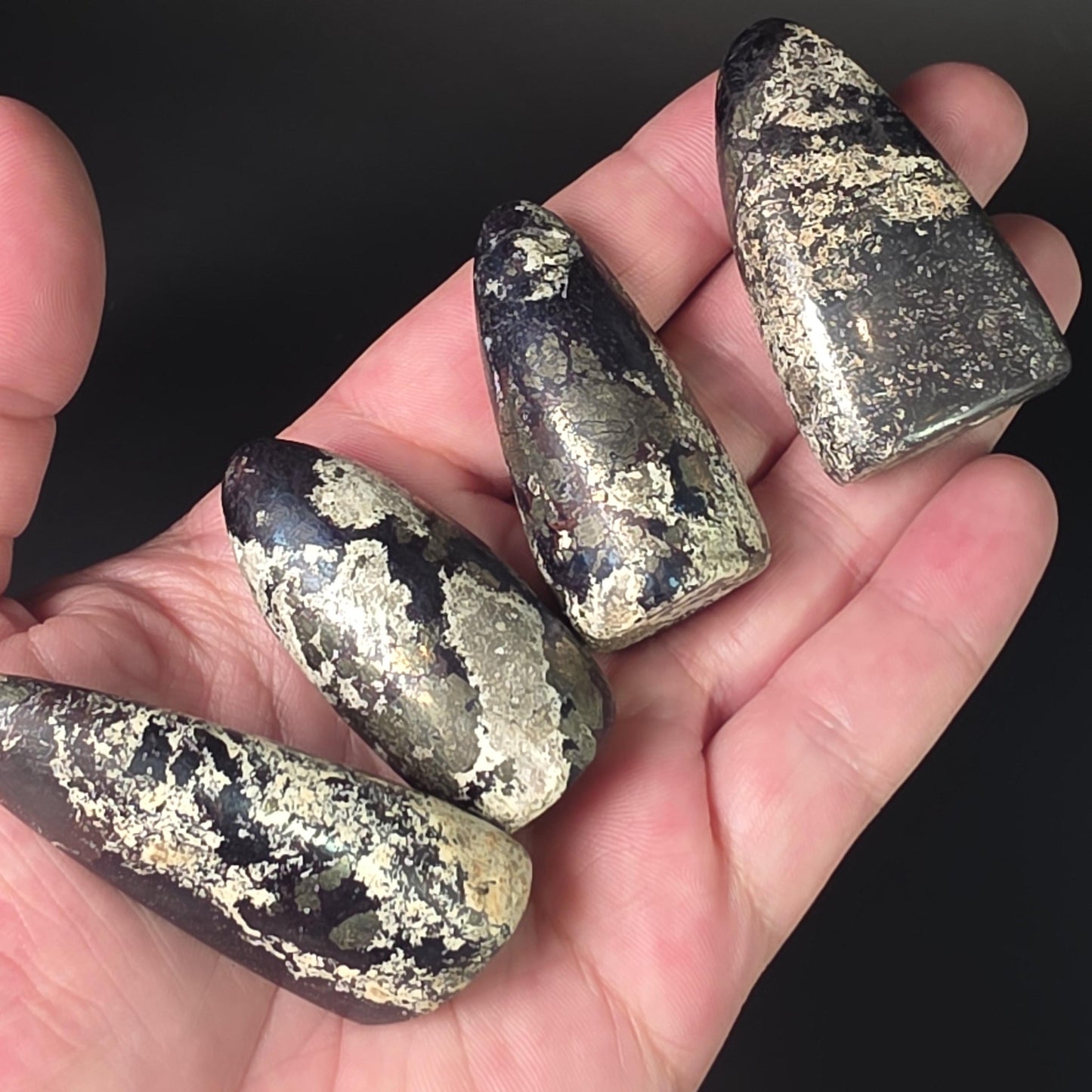 Covellite Crystal Carving