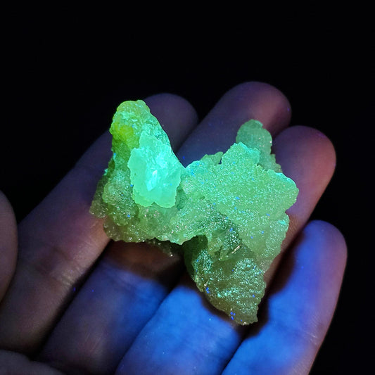 Bi Color Zincite Crystal