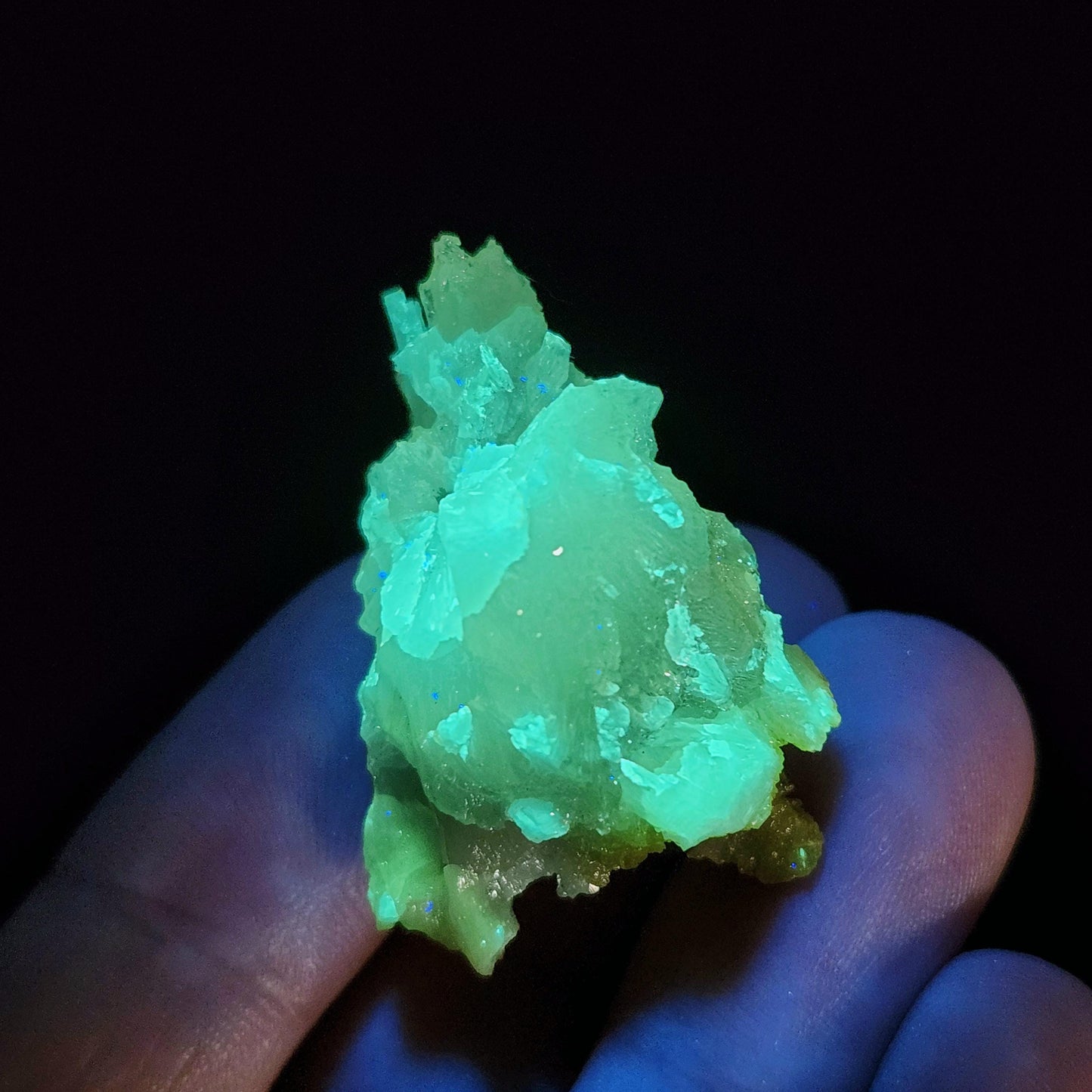 Bi Color Zincite Crystal