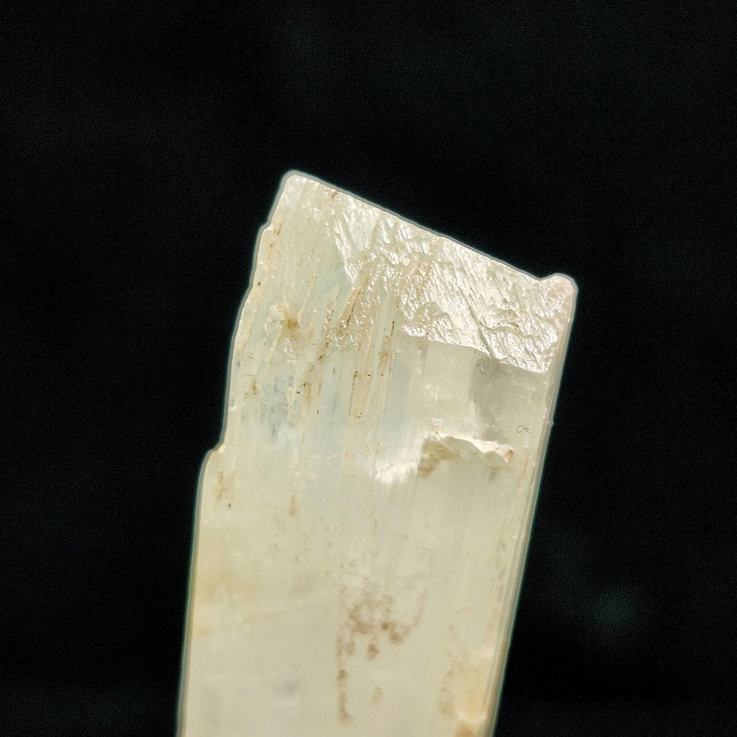 Hiddenite Crystal