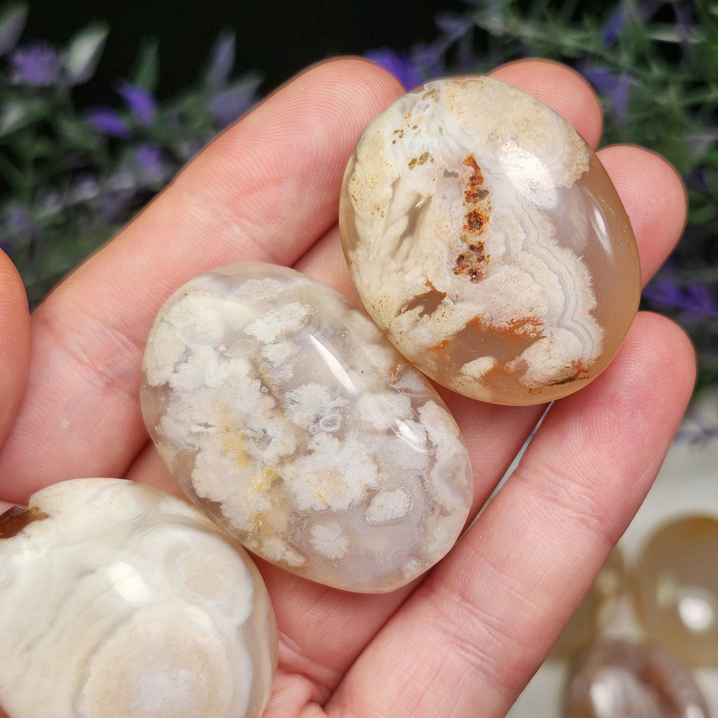 Flower Agate Palm Stone