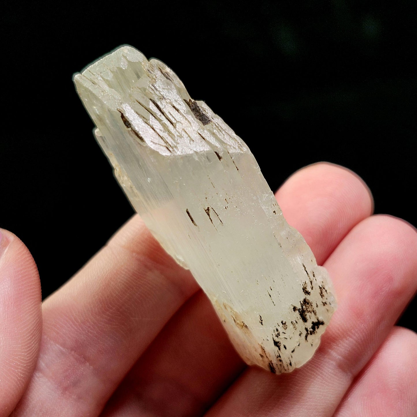 Hiddenite Crystal