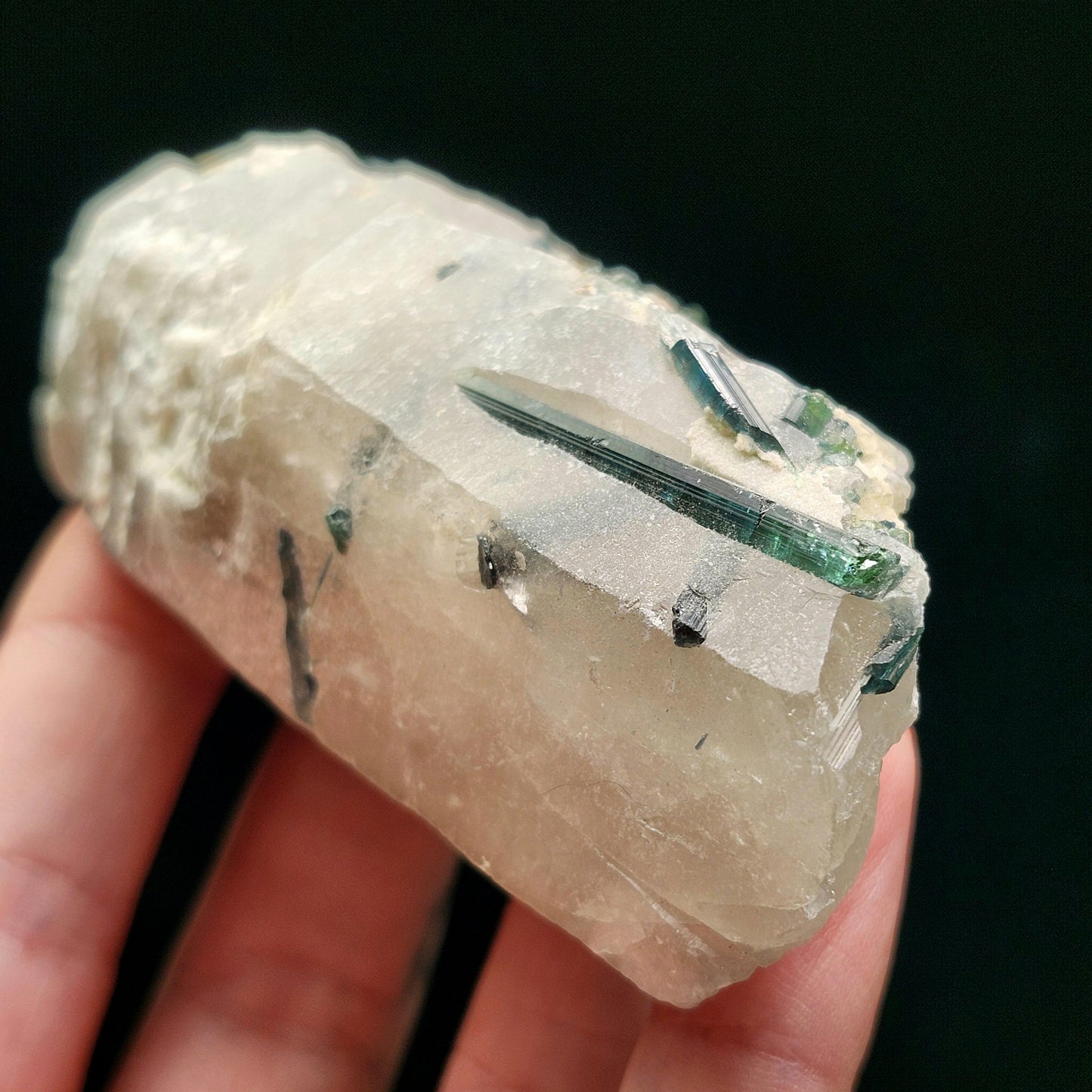 Green Tourmaline in Quartz 137g