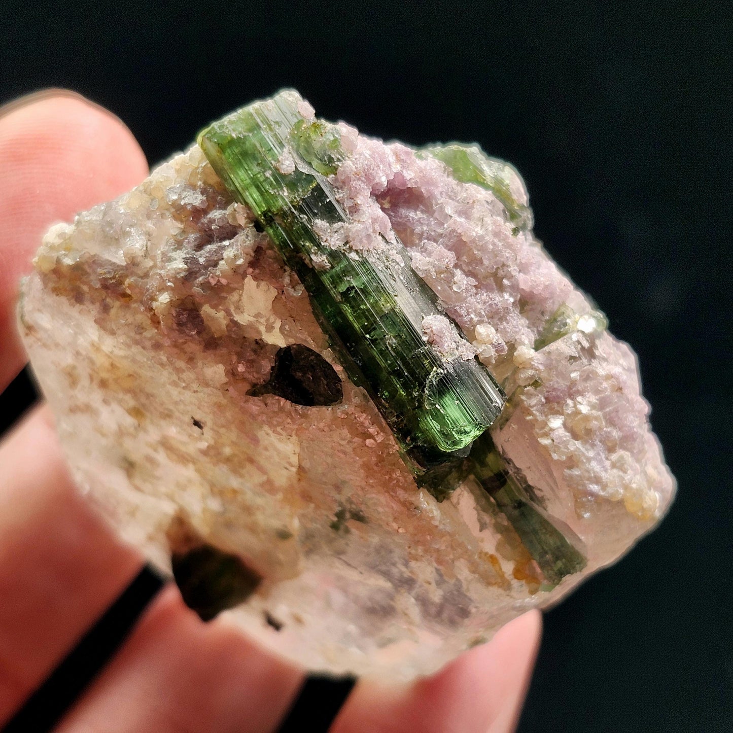 Tourmaline in Quartz 67g