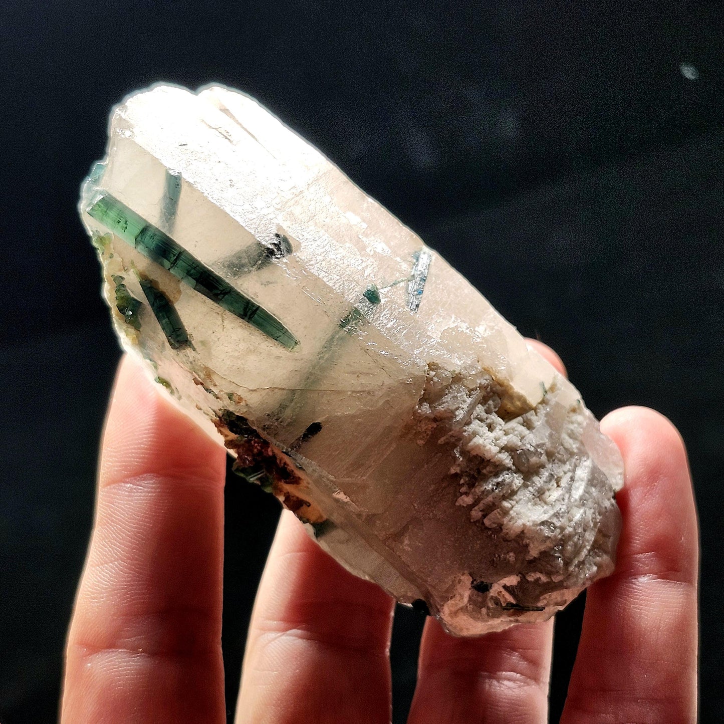 Green Tourmaline in Quartz 137g