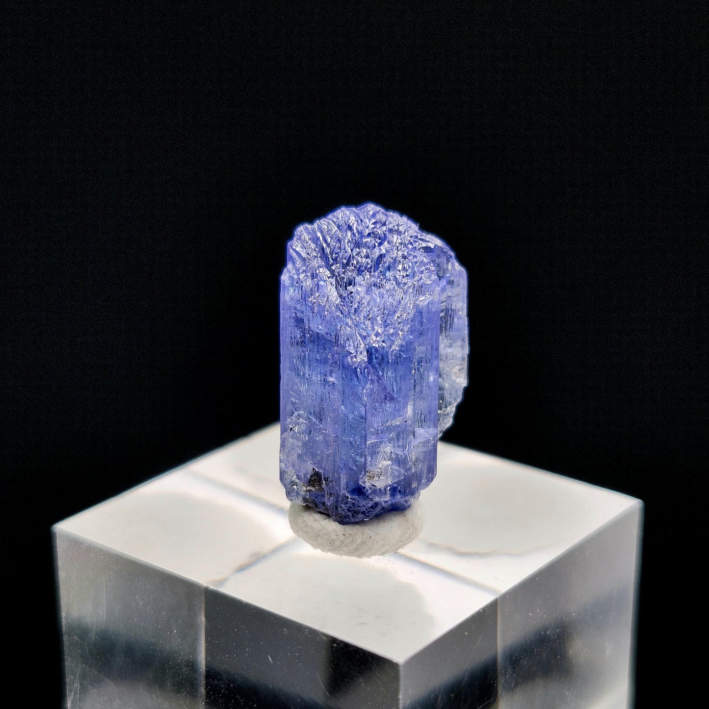 Tanzanite Etched Terminated Crystal 2.4g