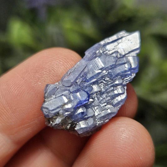 Tanzanite Crystal, 2.95g: Cascading Terminations on Authentic Tanzanite from Tanzania
