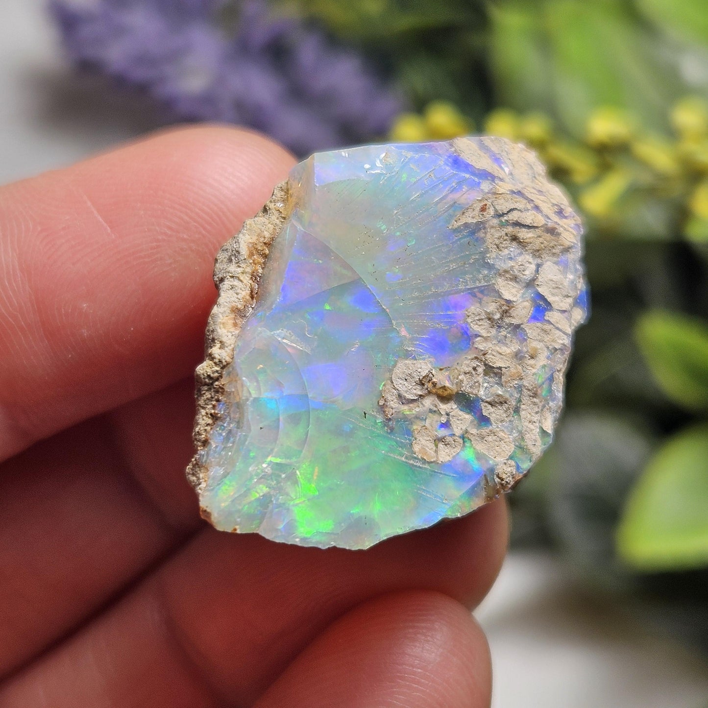 Raw Rainbow Opal Stone: 6.69g