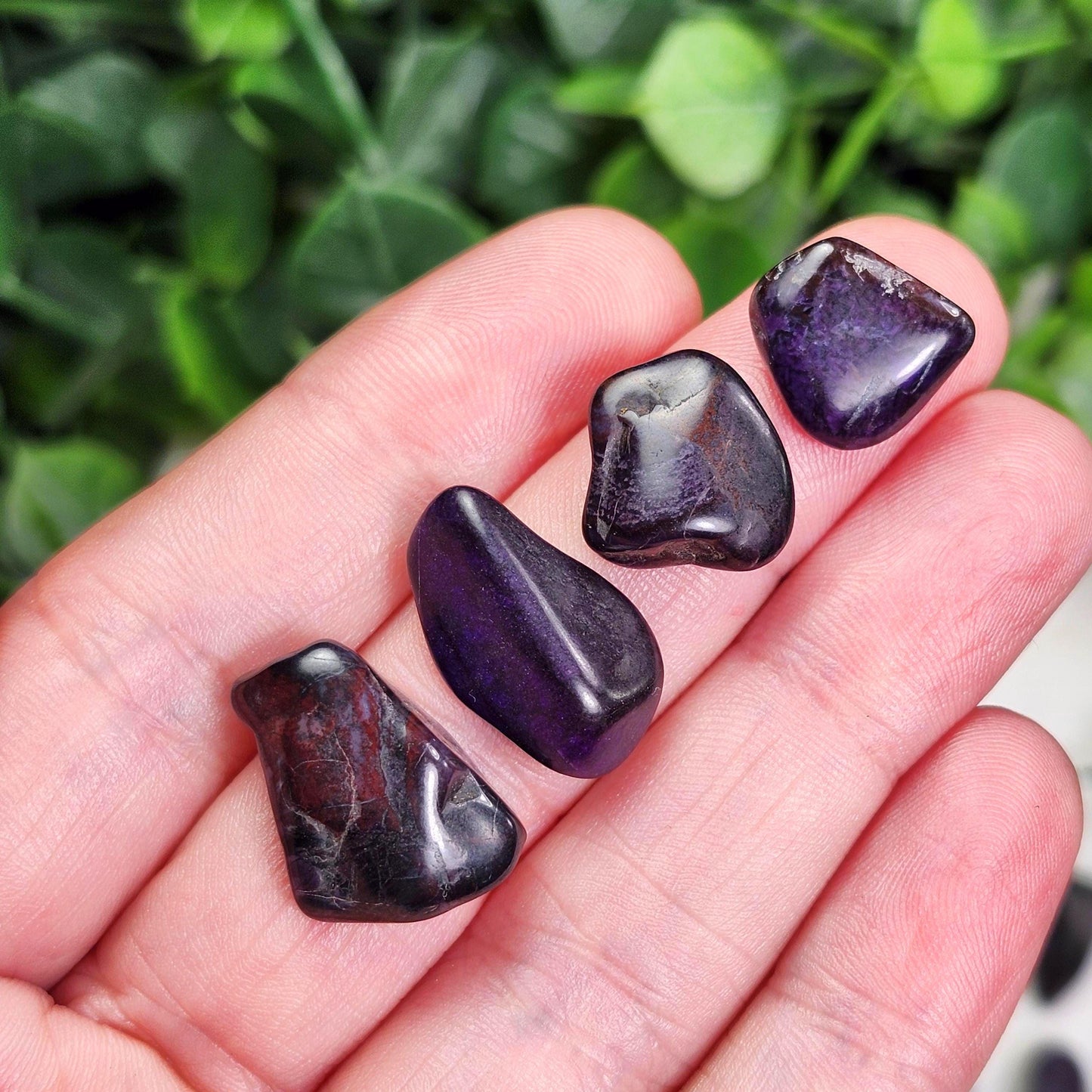 Black Manganese Crystal