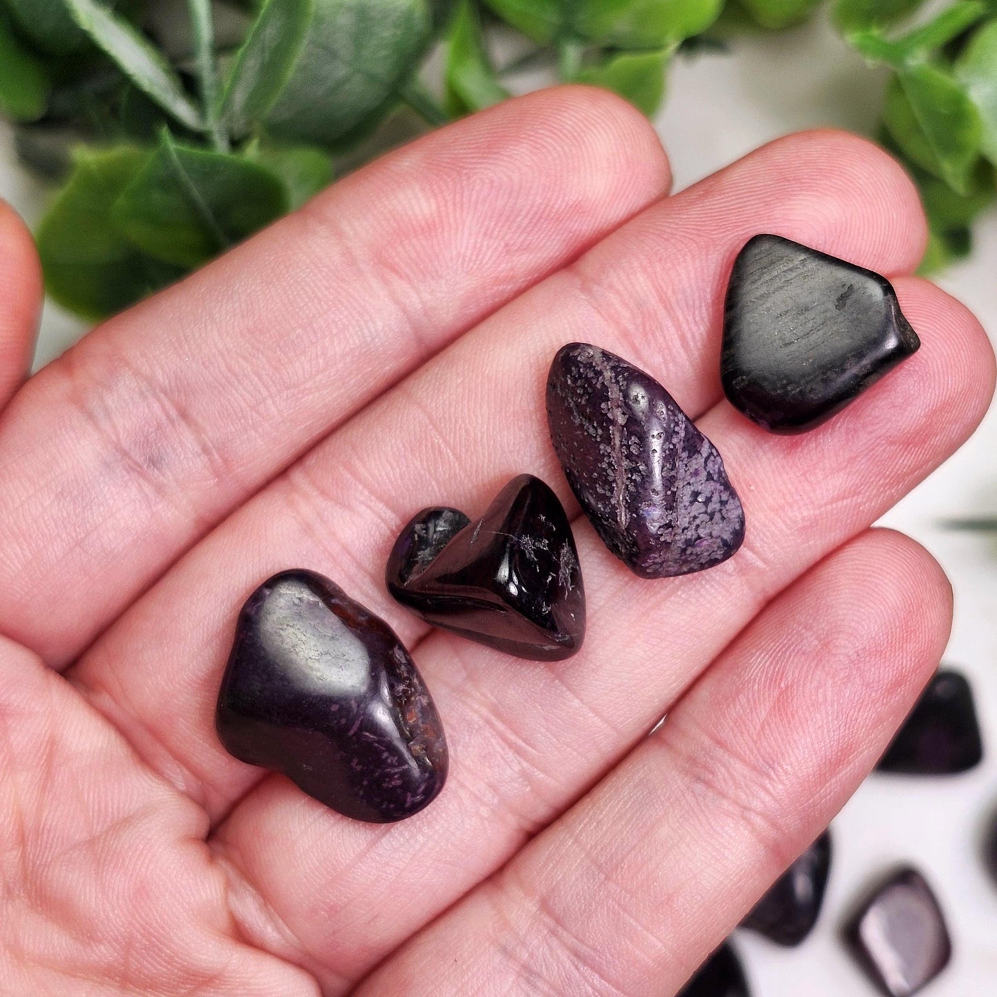 Black Manganese Crystal