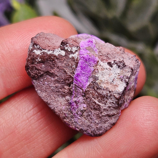 Raw Fibrous Sugilite Specimen 8.11g, Sugilite Crystal from South Africa