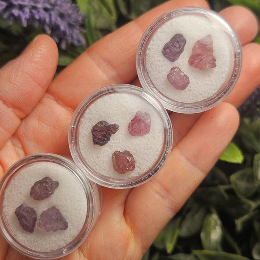 Purple Spinel (Set of 3 crystals), Raw Spinel Crystal, Spinel Lot from Madagascar, Purple Spinel Rough Stone