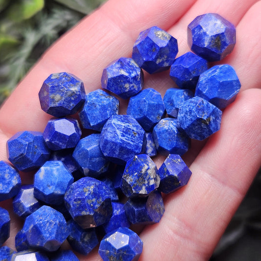 Lapis Lazuli Polished Faceted Stone, Polished Lapis Lazuli Stone, Lapis Lazuli Multi Faceted Crystal Specimen