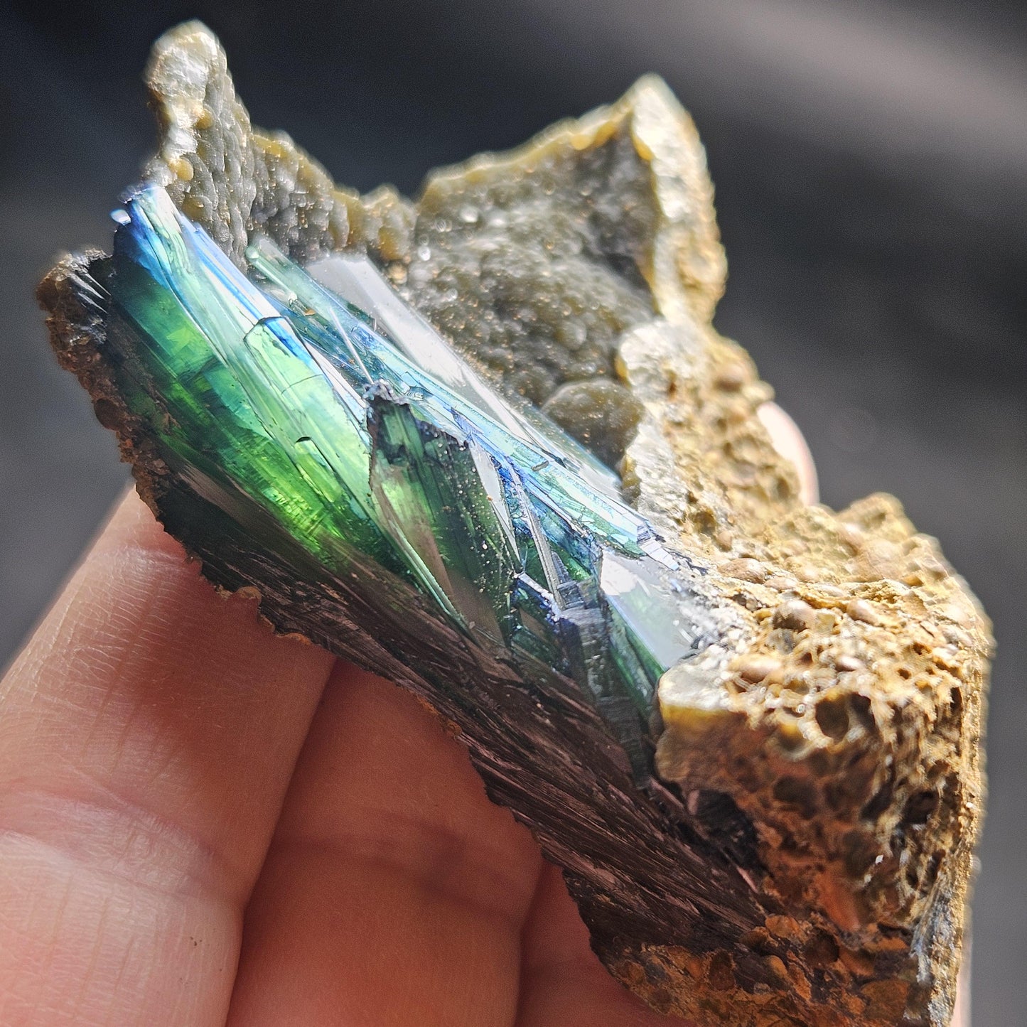 Vivianite Crystal Cluster 57.87g, Vivianite Specimen, Raw Blue