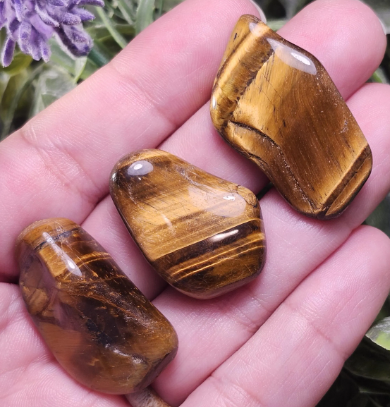 Tigers Eye Tumbled Stone