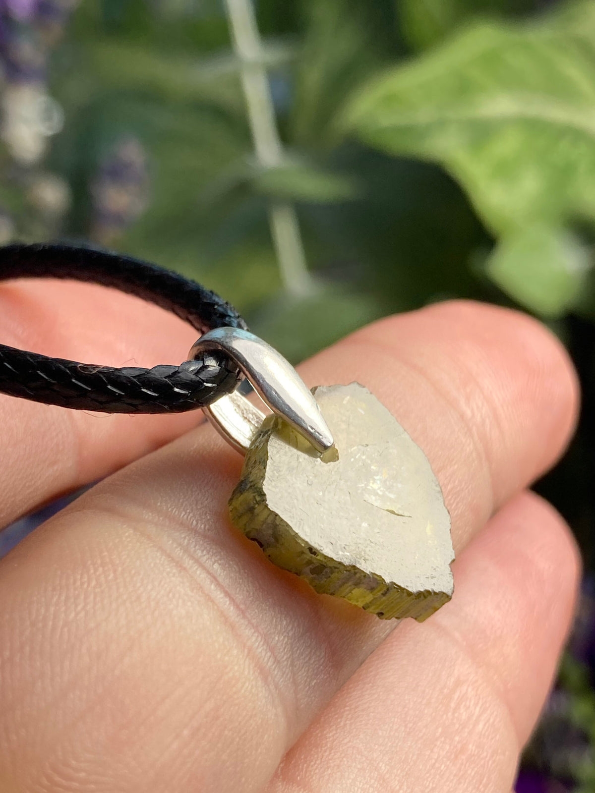 Green Tourmaline Slice Pendant (20x13mm)