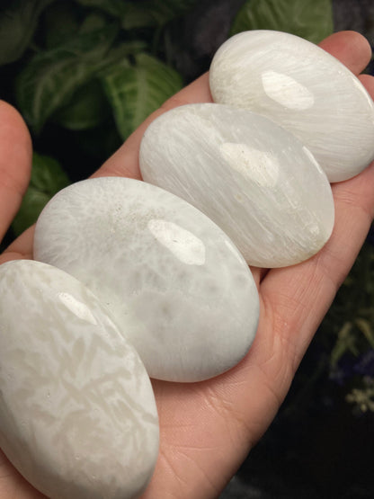 Scolecite Crystal