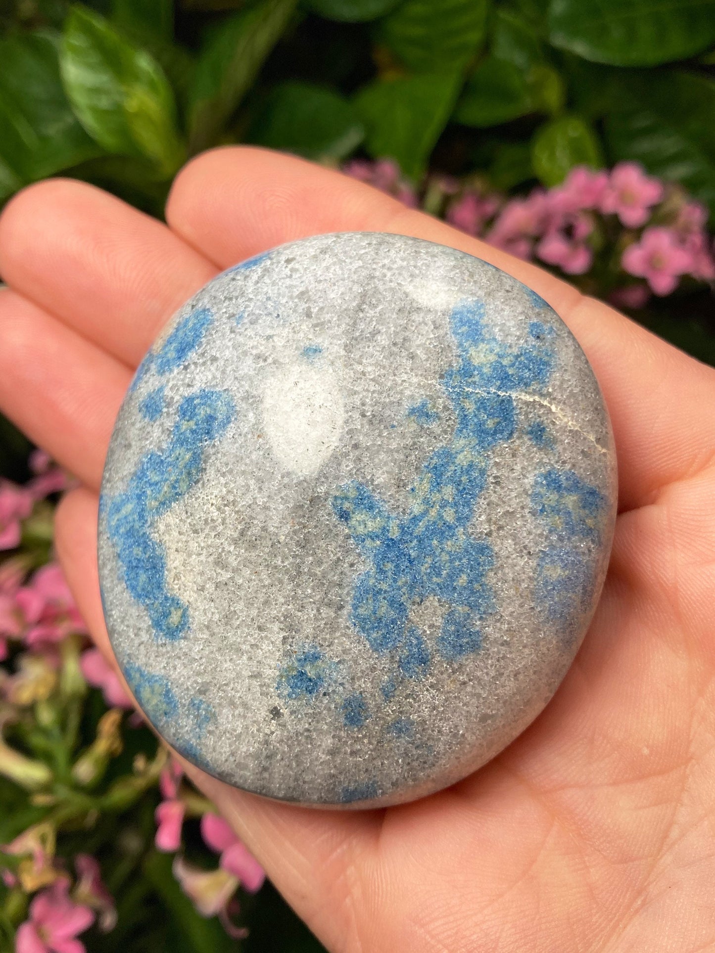 Blue Manganese in Quartz