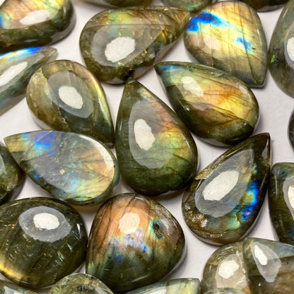 Labradorite Crystal