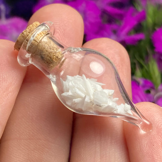 Scolecite Chips