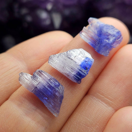AAA Tanzanite Gemstone