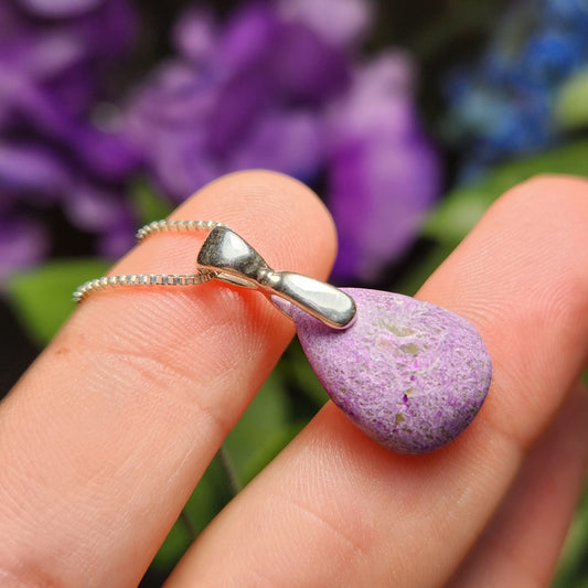 Stichtite Pendant