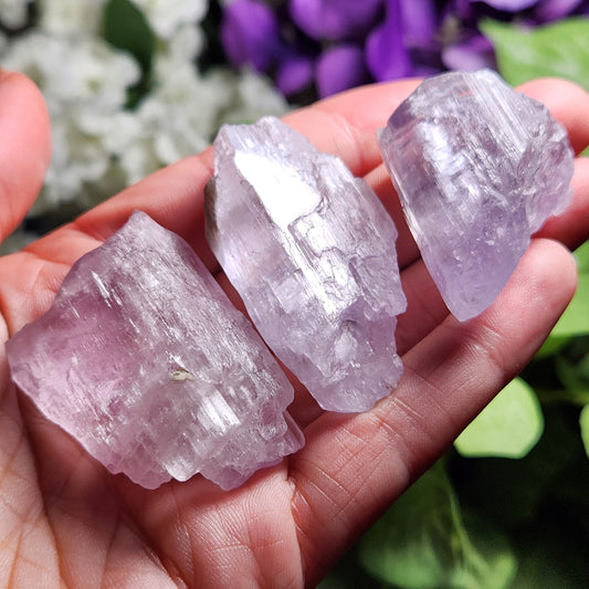 Kunzite Crystal