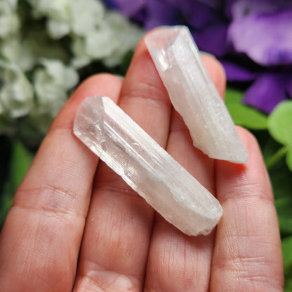 Raw Danburite Crystal (40mm): Large Terminated Mexican Danburite Blade