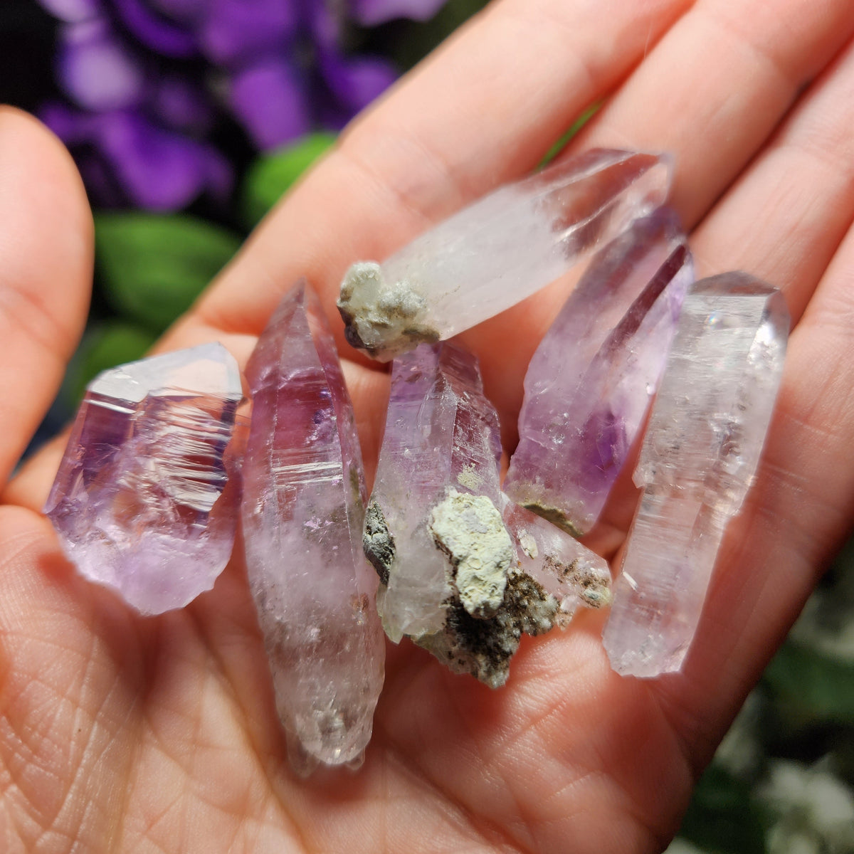 Vera Cruz Amethyst Crystal, 6~10 grams