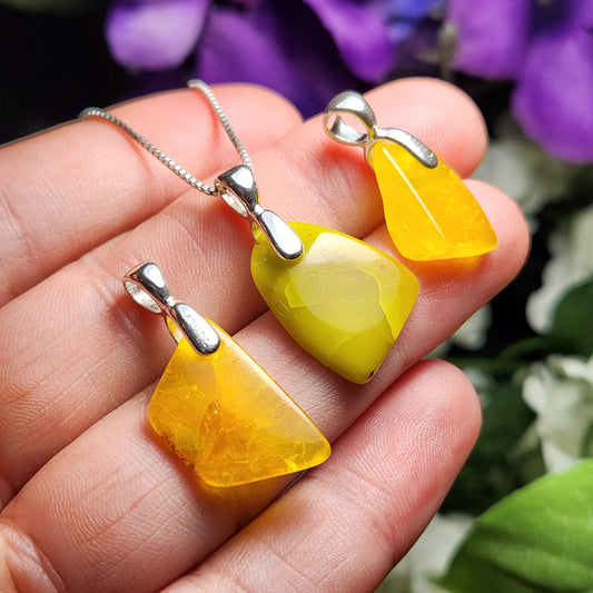 Gaspeite Pendant