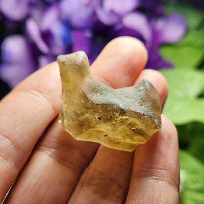 DARK Libyan Desert Glass