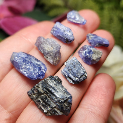 Raw Tanzanite Crystal, Natural Purple Tanzanite Specimen