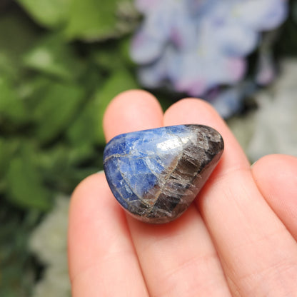 Blue Sapphire Crystal
