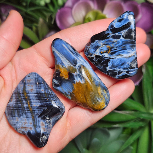 AAA Pietersite